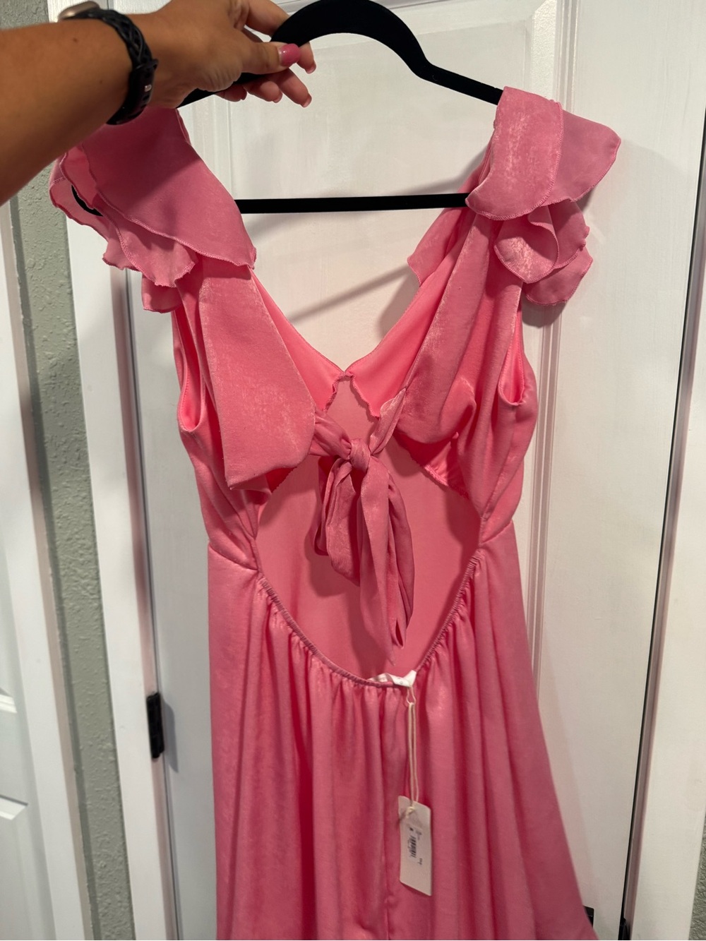 Pink Ruffle-Sleeve V-Neck Dress - Picture 3 of 4